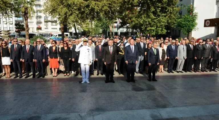 30 AĞUSTOS KARŞIYAKA'DA RESMİ TÖRENLE KUTLANDI