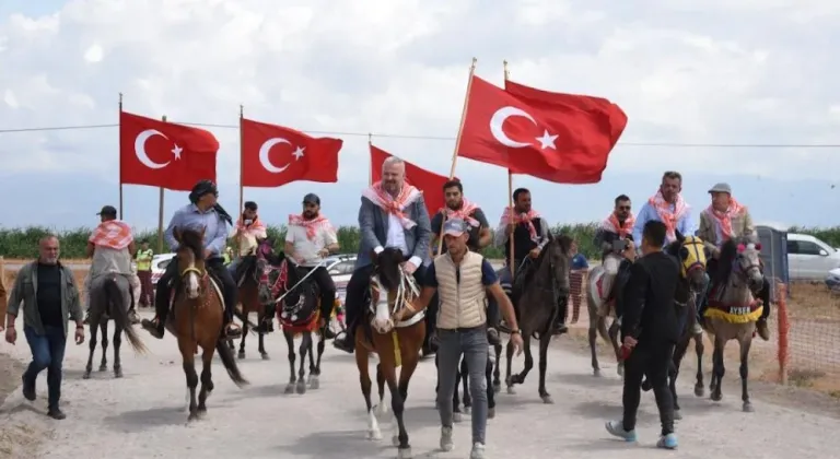 AYDIN PEHLİVAN'DAN RAHVAN AT YARIŞLARINA DAVET