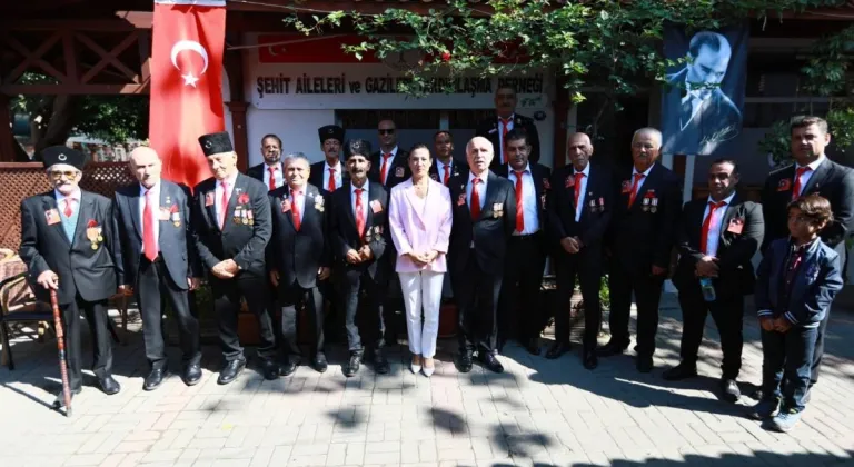 GAZİLER GÜNÜ SELÇUK'TA TÖRENLE KUTLANDI