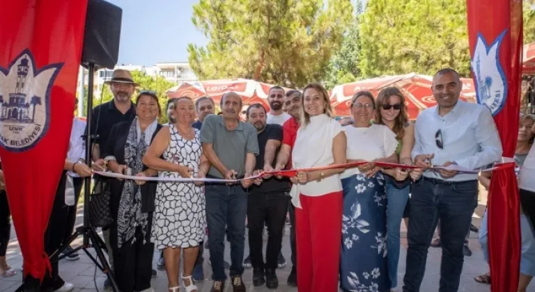 KONAK'TA EMEKLİ DOSTU MUTLULUK KAHVESİ'NİN 2.ŞUBESİ AÇILDI