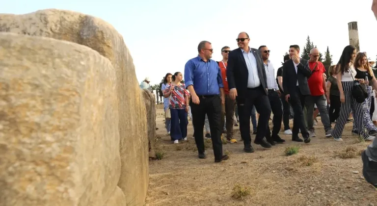 Menderes Belediyesi’nden Klaros’un Tanıtımına Destek