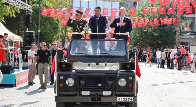 MENEMEN'DE ZAFER BAYRAMI RESMİ TÖRENLE KUTLANDI